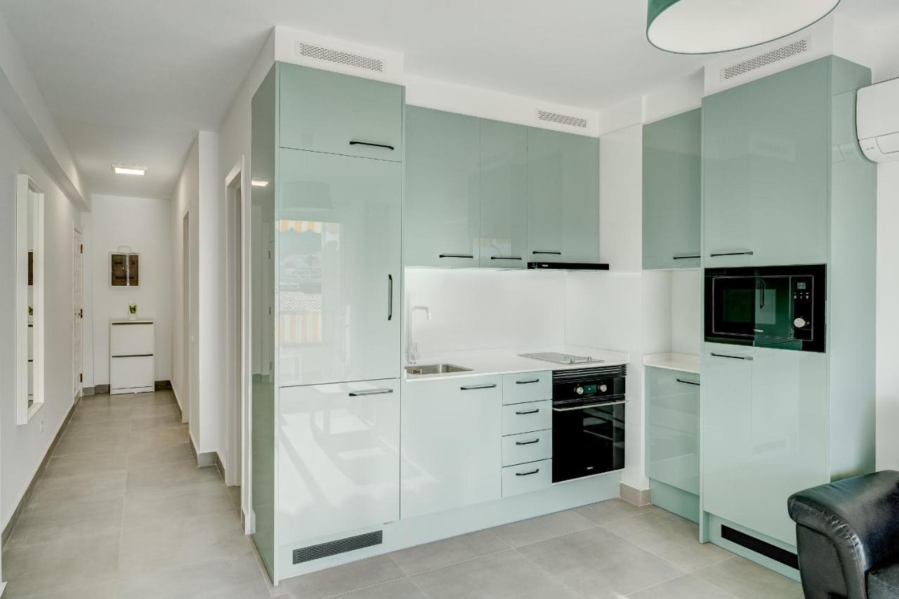 ארונה Loscristianos Luxury Aircon Sunny Aptm Sea View מראה חיצוני תמונה