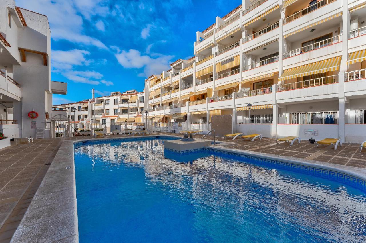 ארונה Loscristianos Luxury Aircon Sunny Aptm Sea View מראה חיצוני תמונה